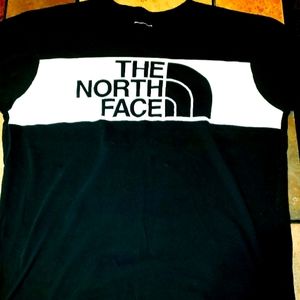 Mens size large northface t-shirt euc